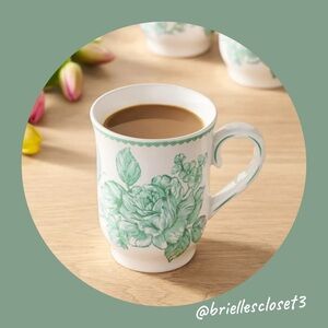 🌸 New The Pioneer Woman AGATHA Coffee Mug, 12 Ounces, Green & White, Qty 1